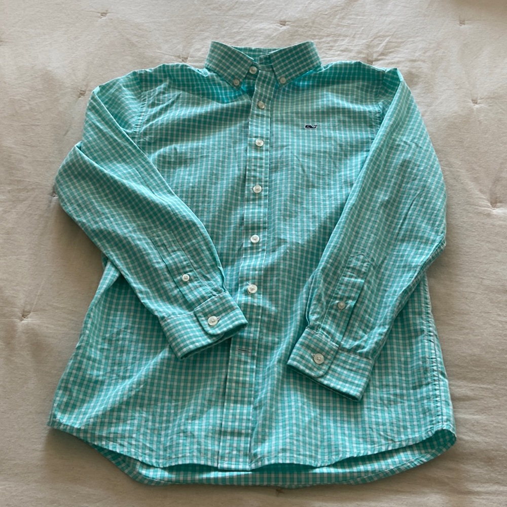 Vineyard Vines dress shirt